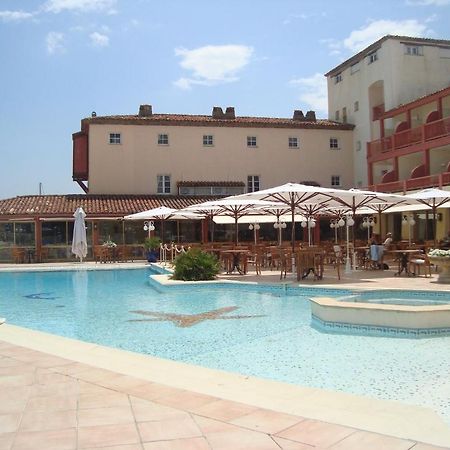 Hotel Giraglia Grimaud Exterior photo