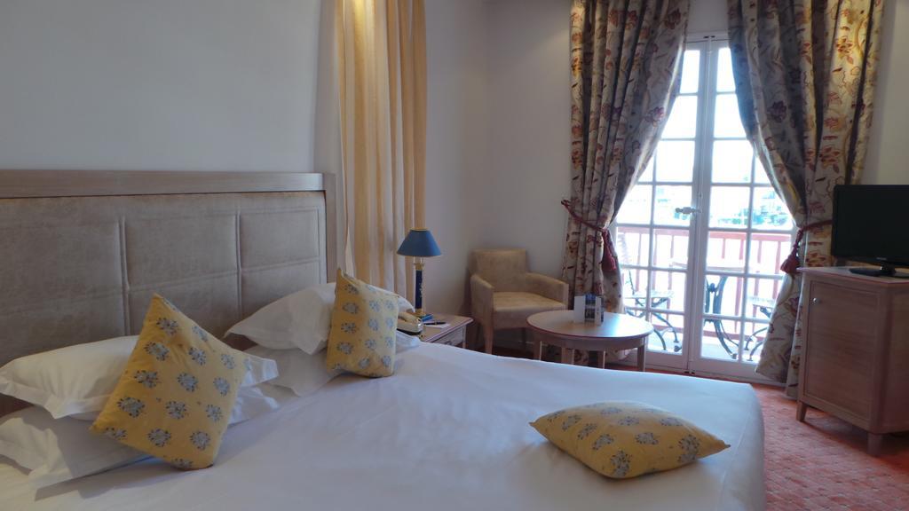 Hotel Giraglia Grimaud Room photo
